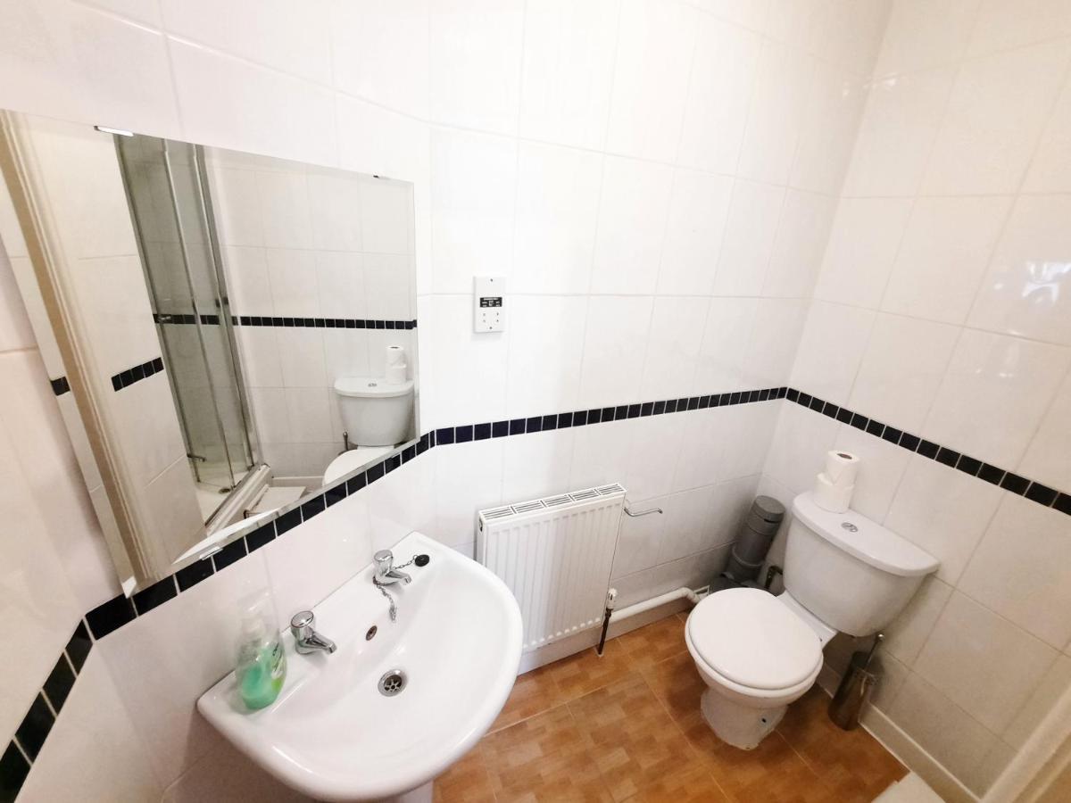 แอดเดโร อพาร์ทเมนท์ Apartment เซาธ์แธมป์ตัน ภายนอก รูปภาพ